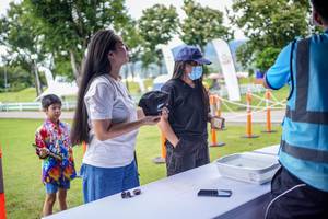 BIB: 
                            <button type="button" onclick="openModal(26536790)" class="btn btn-primary btn-sm float-right btn-popup" data-toggle="modal" data-target=".modal-high-quality">
                        <i class="fas fa-shopping-cart"></i> Add to Cart
                    </button>
                                            <button type="button" onclick="isThisMe(26536790, true)" class="btn btn-success btn-sm float-right btn-popup btn-isme hidden" data-toggle="tooltip" data-placement="bottom" title="นี่คือรูปของคุณใช่ไหม คลิกที่นี่เพื่อเอาเข้าอัลบั้ม">
                        <i class="fas fa-plus"></i> Add to album
                    </button>
                    <button type="button" onclick="isThisMe(26536790, false)" class="btn btn-warning btn-sm float-right btn-popup btn-isnotme hidden">
                        <i class="fas fa-ban"></i> Remove from album
                    </button>